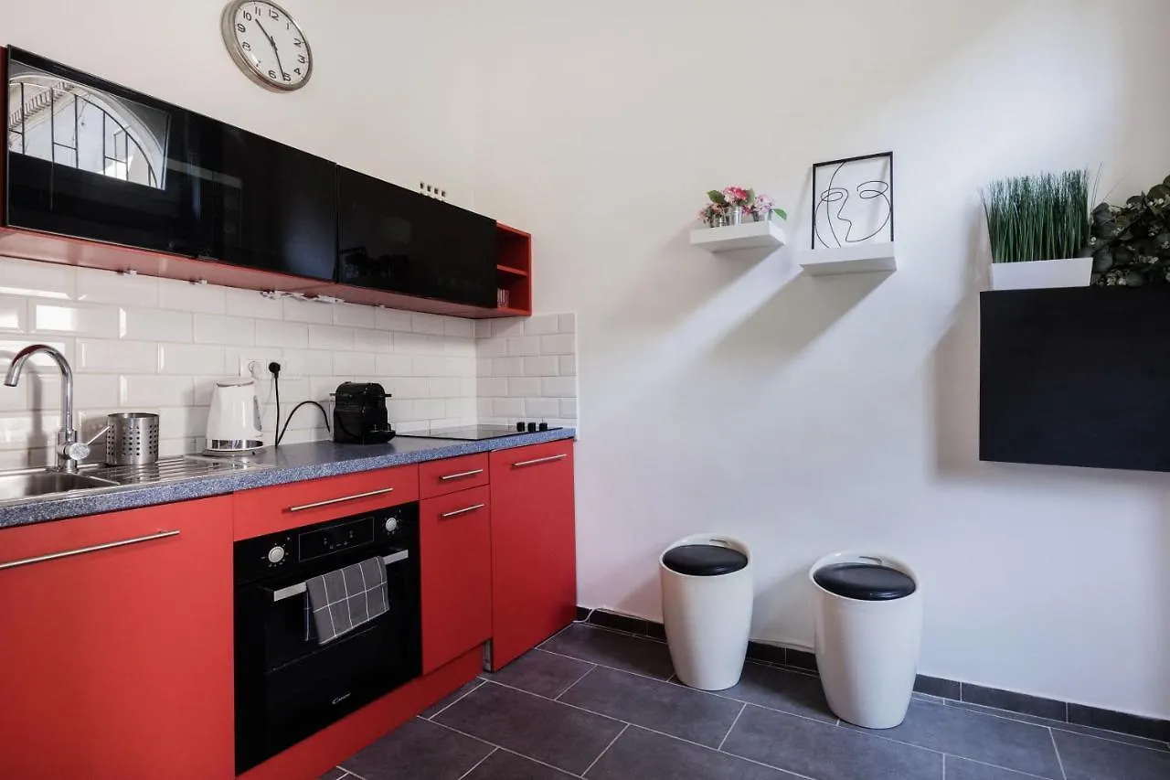Trendy Apartment At The Hippest Location Budapest Hungary